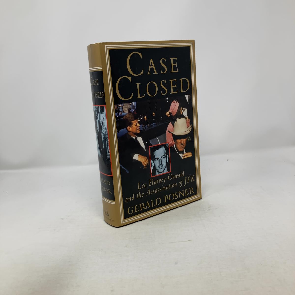 Case Closed: Lee Harvey Oswald and the Assassination of JFK
