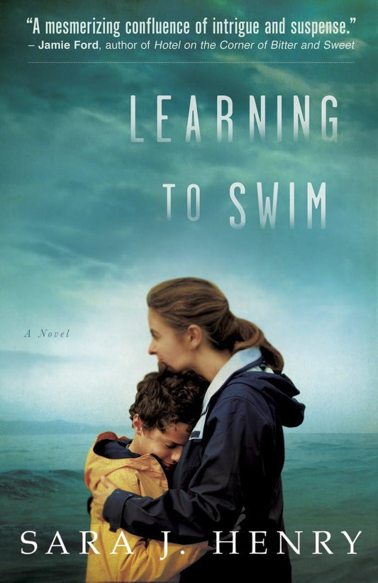 Learning to Swim: A Novel [Paperback] Henry, Sara J