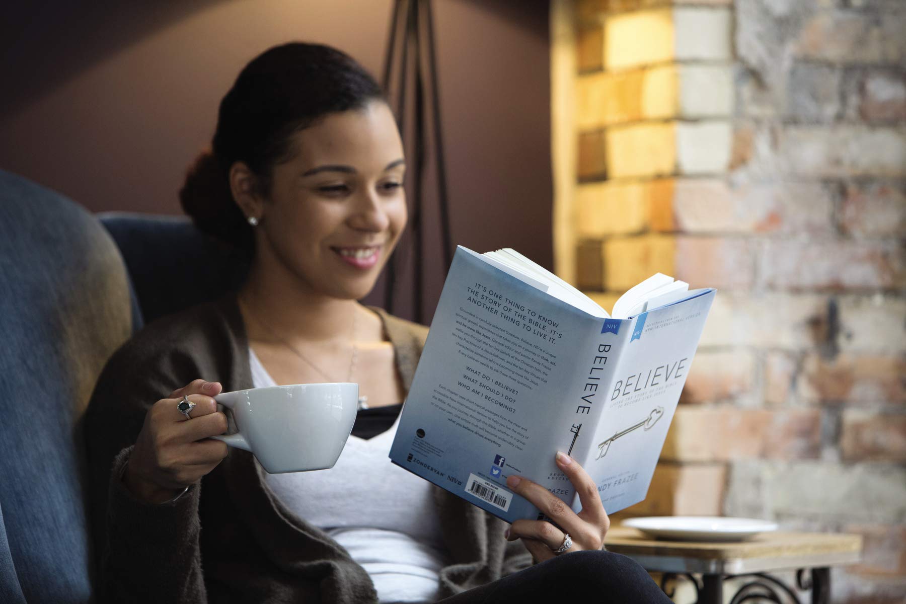 Believe, NIV: Living the Story of the Bible to Become Like Jesus