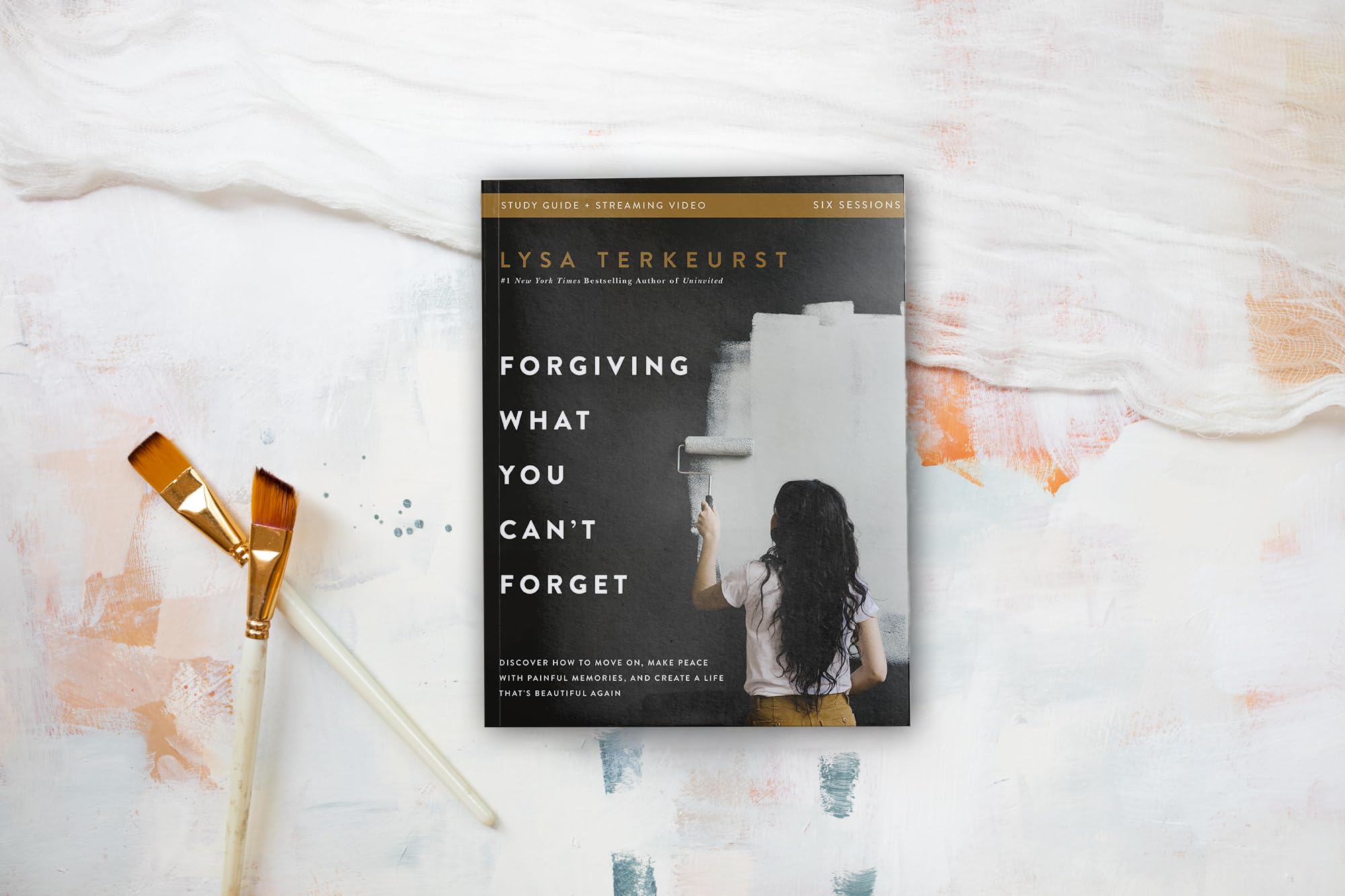 Forgiving What You Can't Forget Bible Study Guide plus Streaming Video: Discover How to Move On, Make Peace with Painful Memories, and Create a Life That's Beautiful Again
