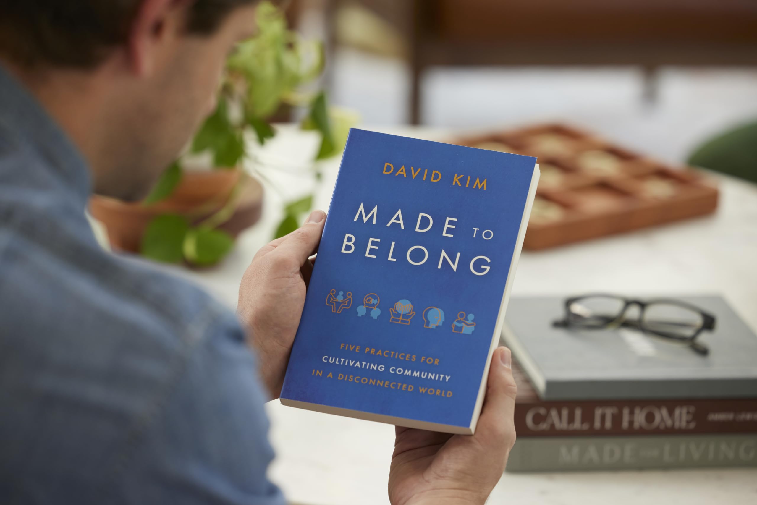 Made to Belong: Five Practices for Cultivating Community in a Disconnected World