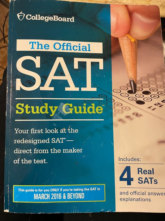 THE OFFICIAL SAT STUDY GUIDE NO RETURNABLE [Paperback] College Board