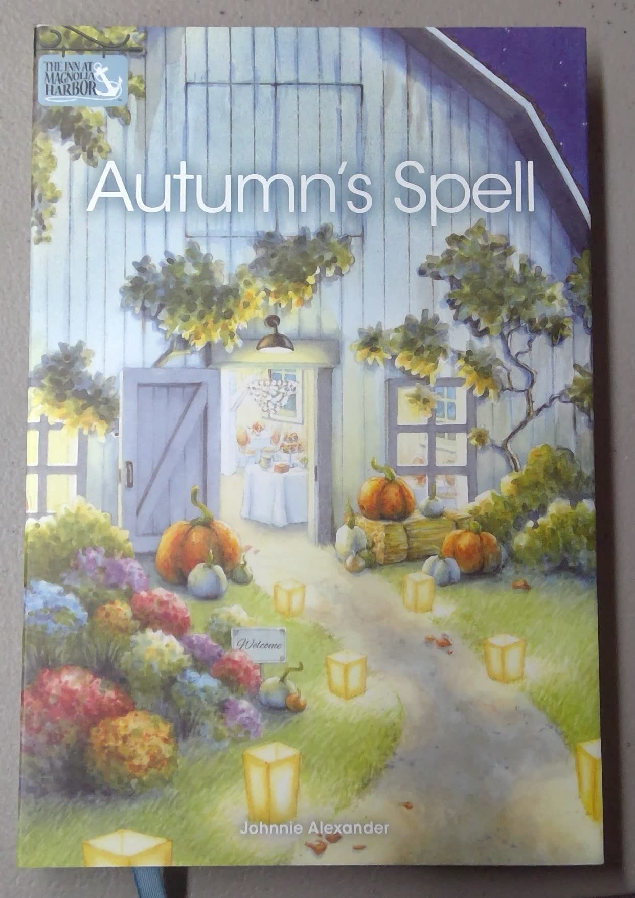 Autumn's Spell: The Inn at Magnolia Harbor Series