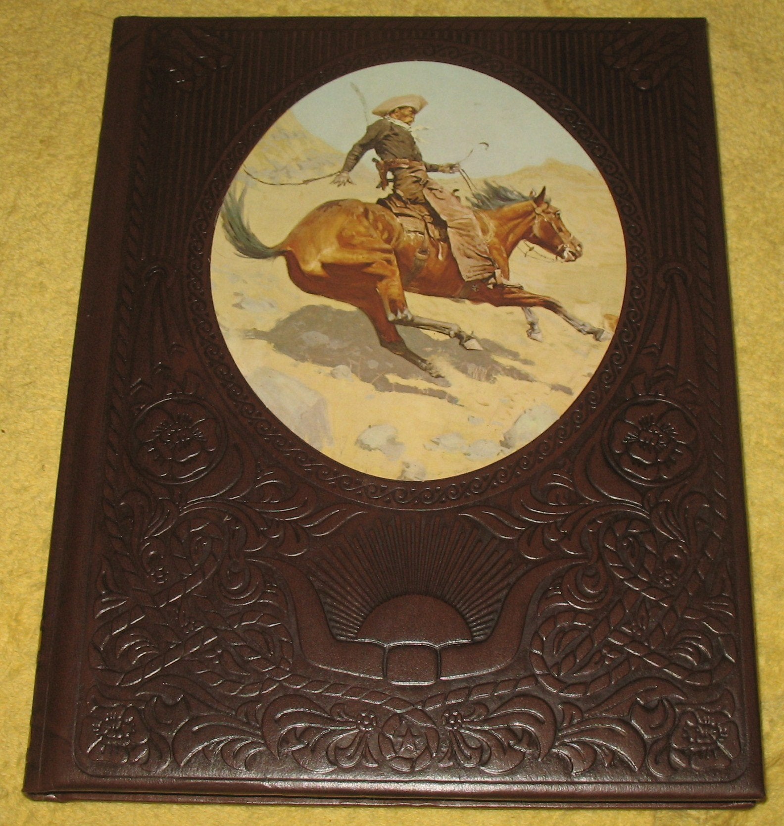 Cowboys / By Marie and Douglas Gorsline.: Old West