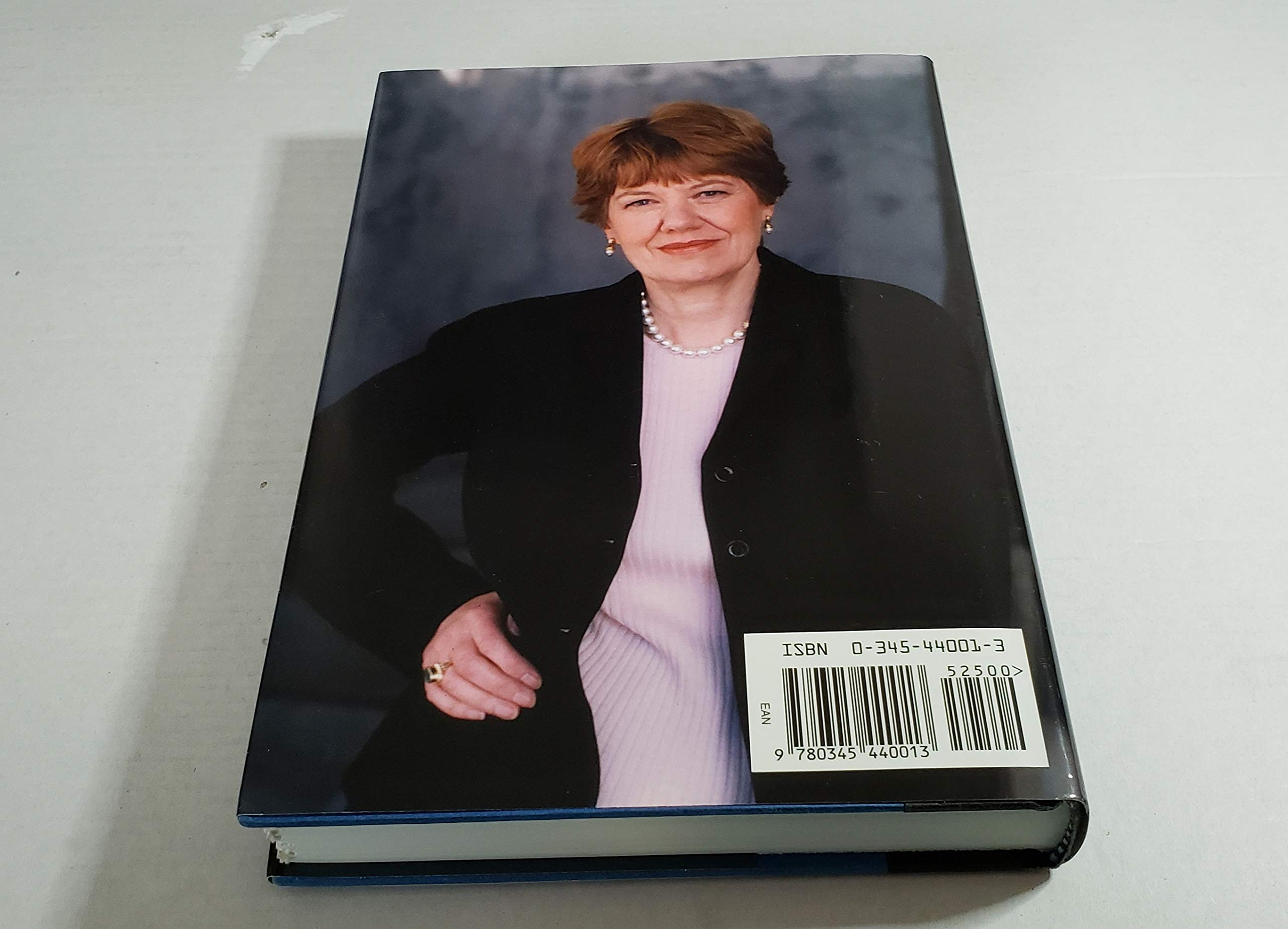 Funeral in Blue (William Monk Novels)