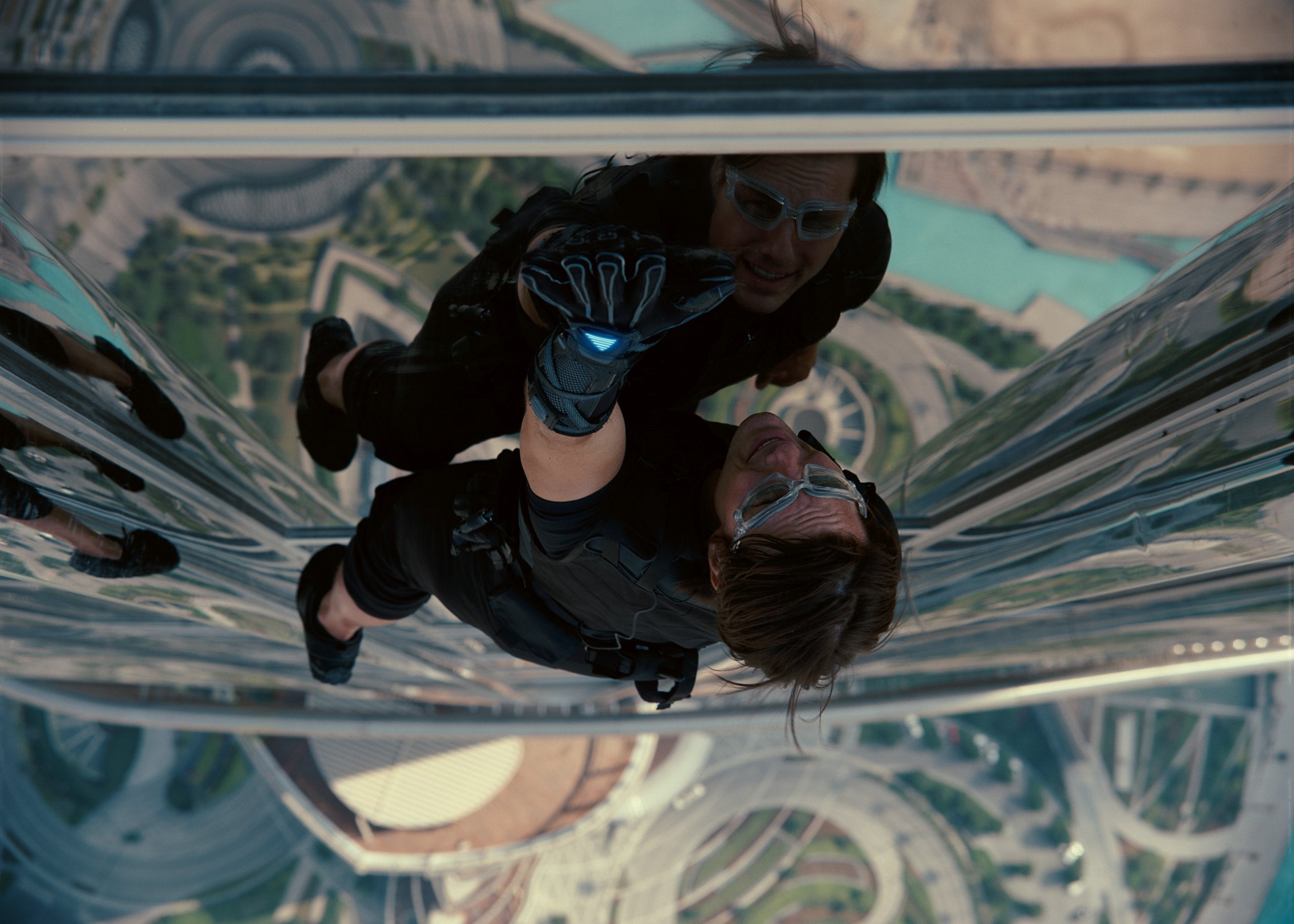 Mission: Impossible - Ghost Protocol (Two-Disc Blu-ray/DVD Combo + Digital Copy)