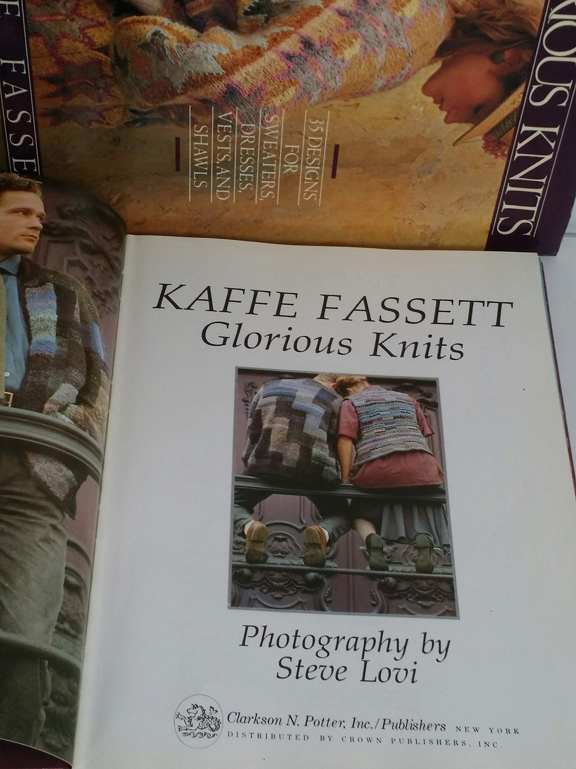 Glorious Knits - Designs for Knitting Sweaters, Dresses, Vests and Shawls