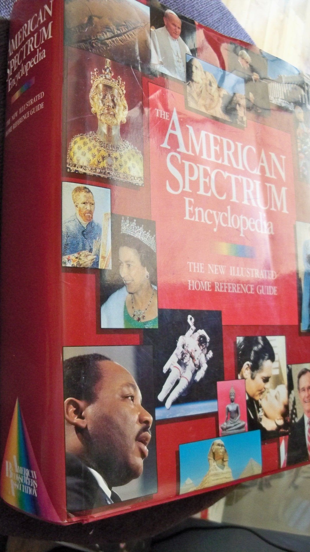 The American Spectrum Encyclopedia: The New Illustrated Home Reference Guide