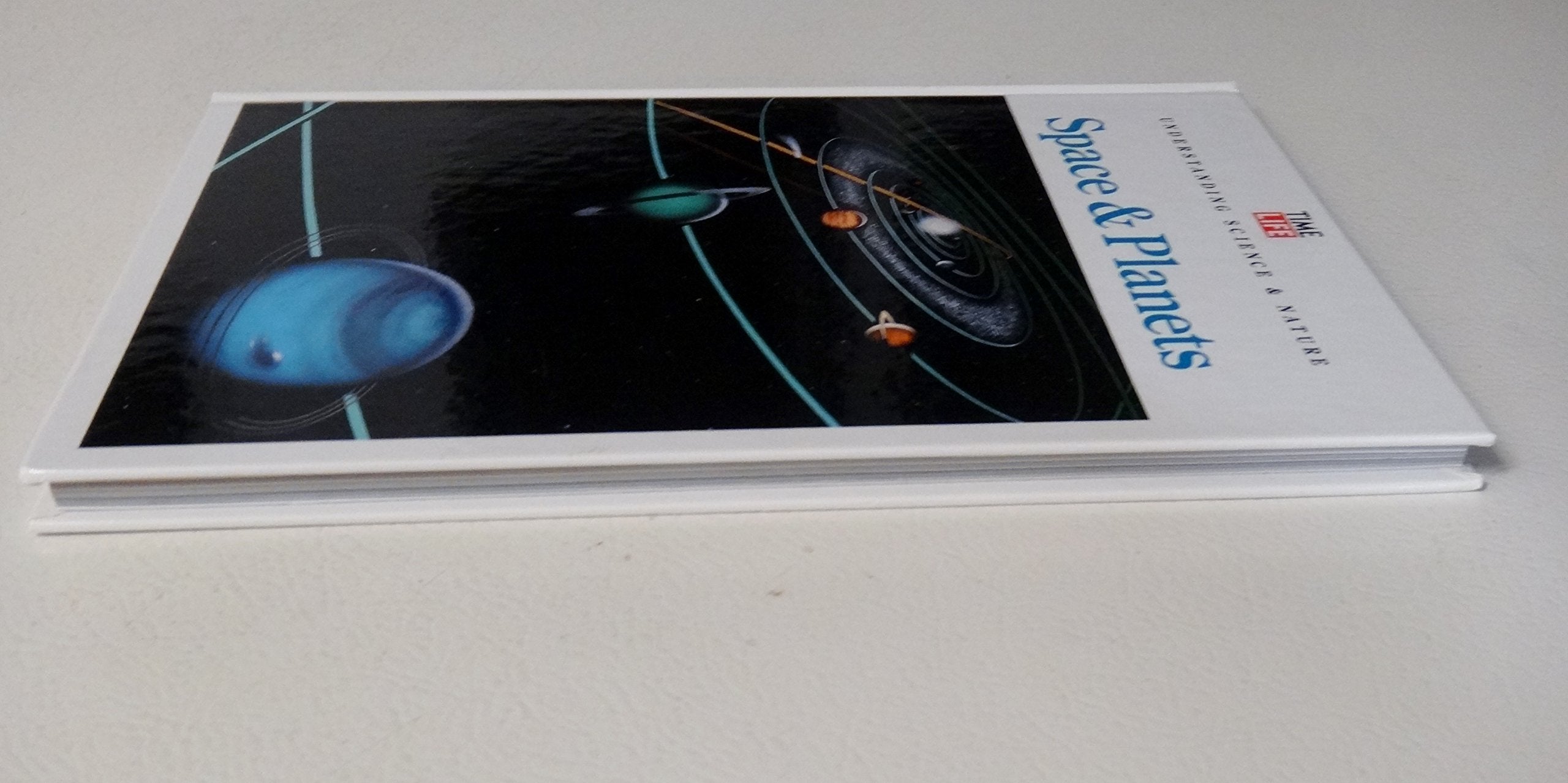 Space & Planets (Understanding Science & Nature)