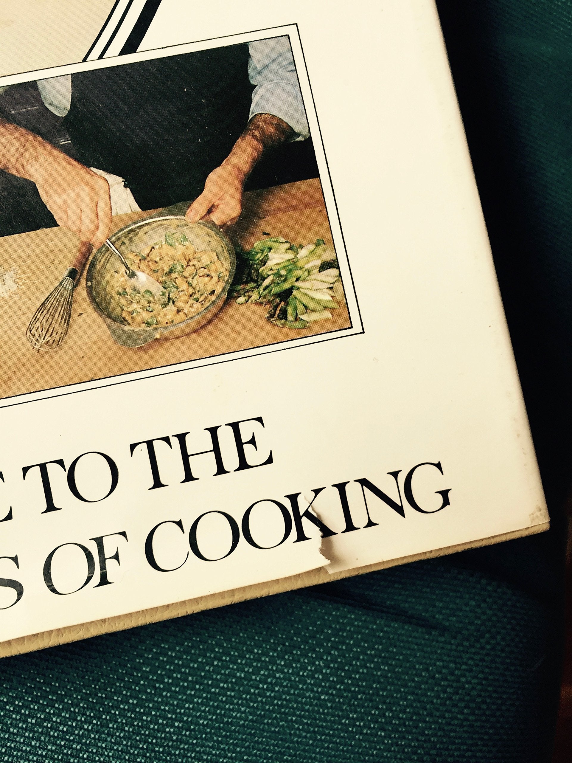 La Methode: An Illustrated Guide to the Fundamental Techniques of Cooking