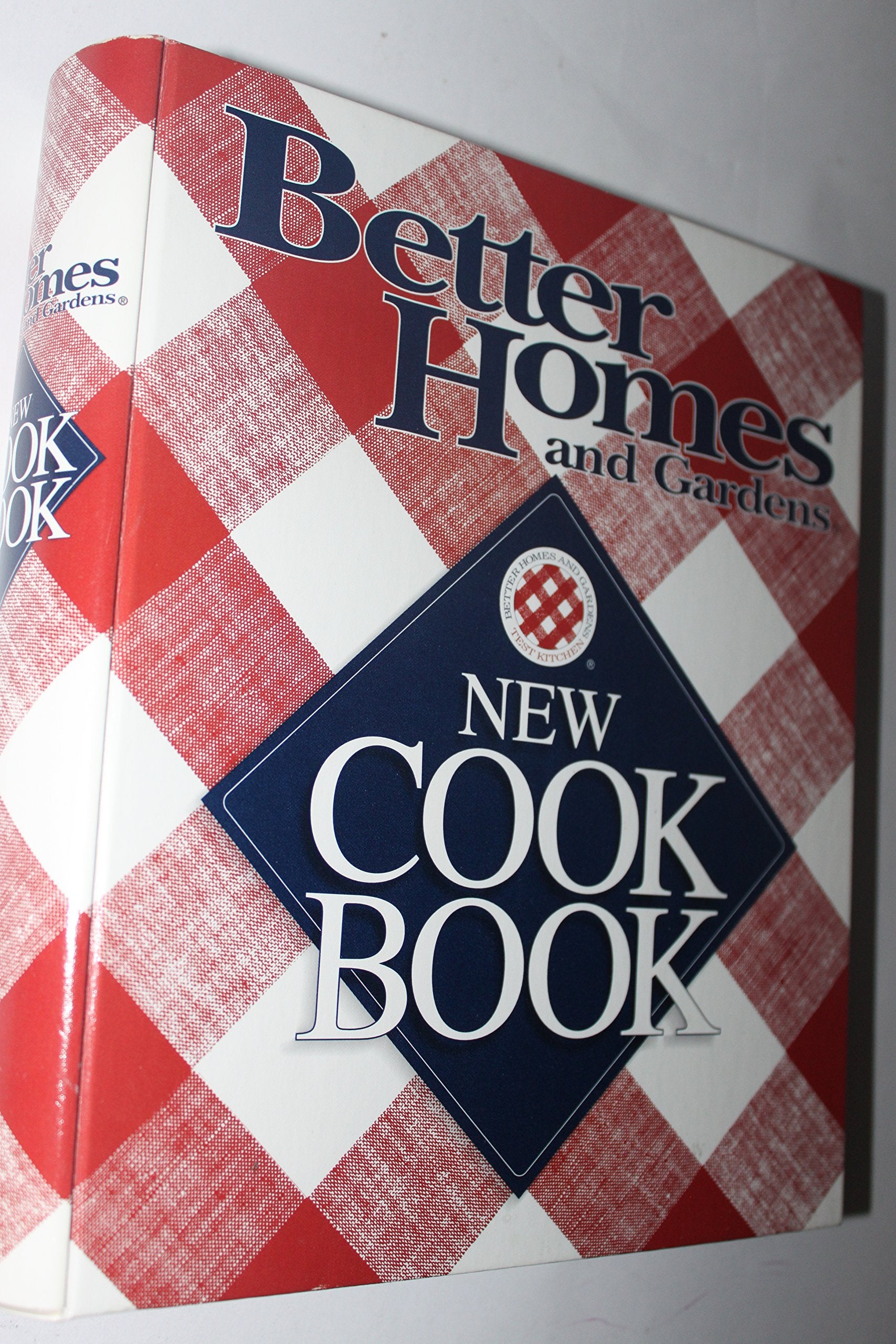 Better Homes and Gardens New Cook Book (Three Ring Binder Edition)