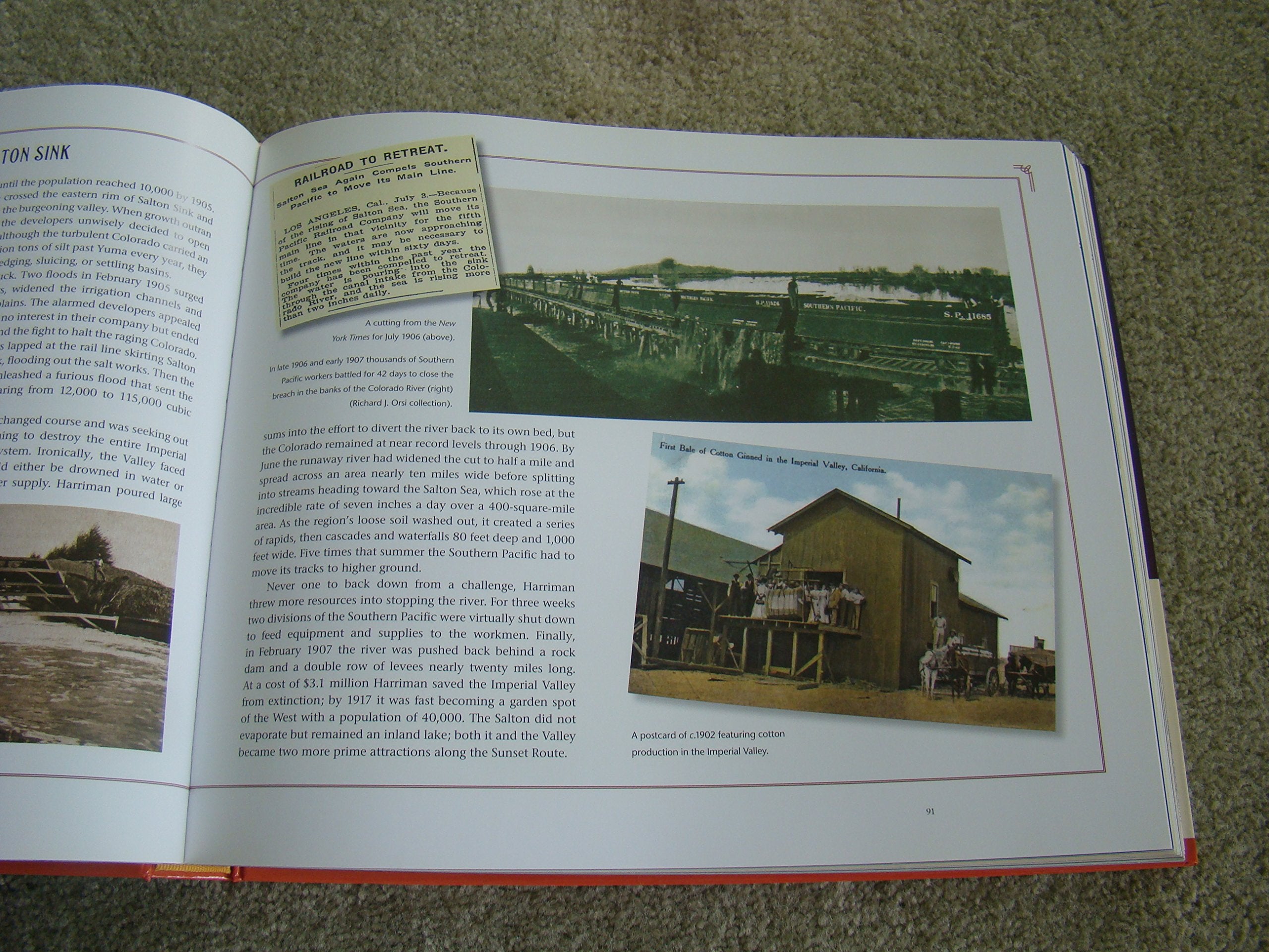 The Classic Western American Railroad Routes: With Mile by Mile Full Color Route Maps and Hundreds of Postcards, Contemporary Paintings and Ephemera