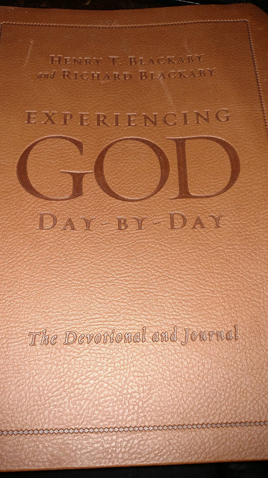 EXPERIENCING GOD DAY BY DAY THE DEVOTIONAL AND JOURNAL [Leather Bound] Henry T Blackaby