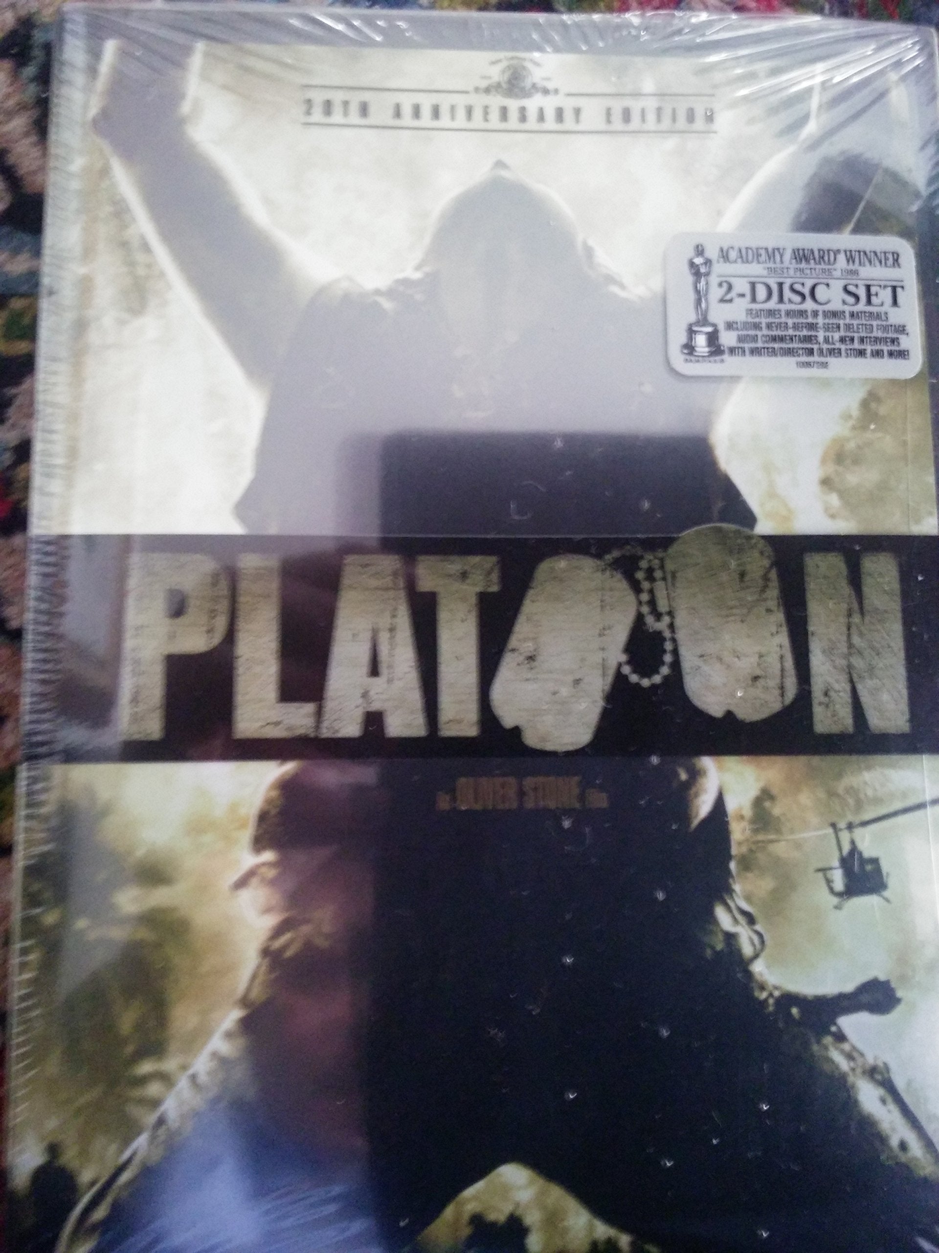 Platoon - 20th Anniversary Collector's Edition (Widescreen) [DVD]